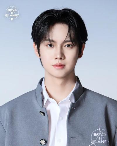 BANG JUN HYUK