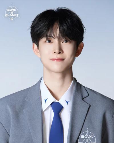 KIM GEON WOO