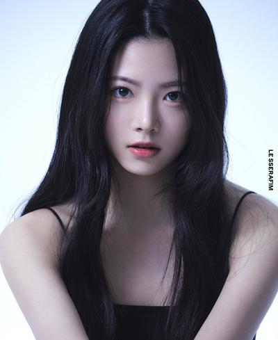 Kazuha (LE SSERAFIM) Profile - K-Pop Database /